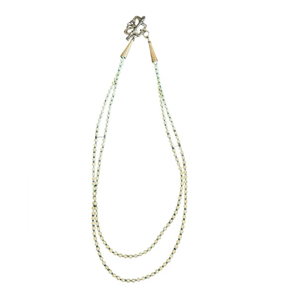 unbranded Jewelry - Chic Gold and Cream Beaded Necklace